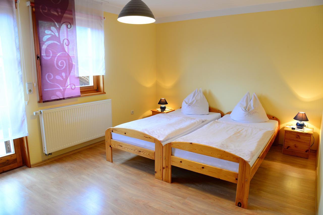 Gaestehaus Zum Prinzenfelsen Nagel Екстер'єр фото